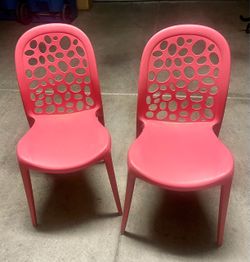 2 Red Plastic Patio Chairs