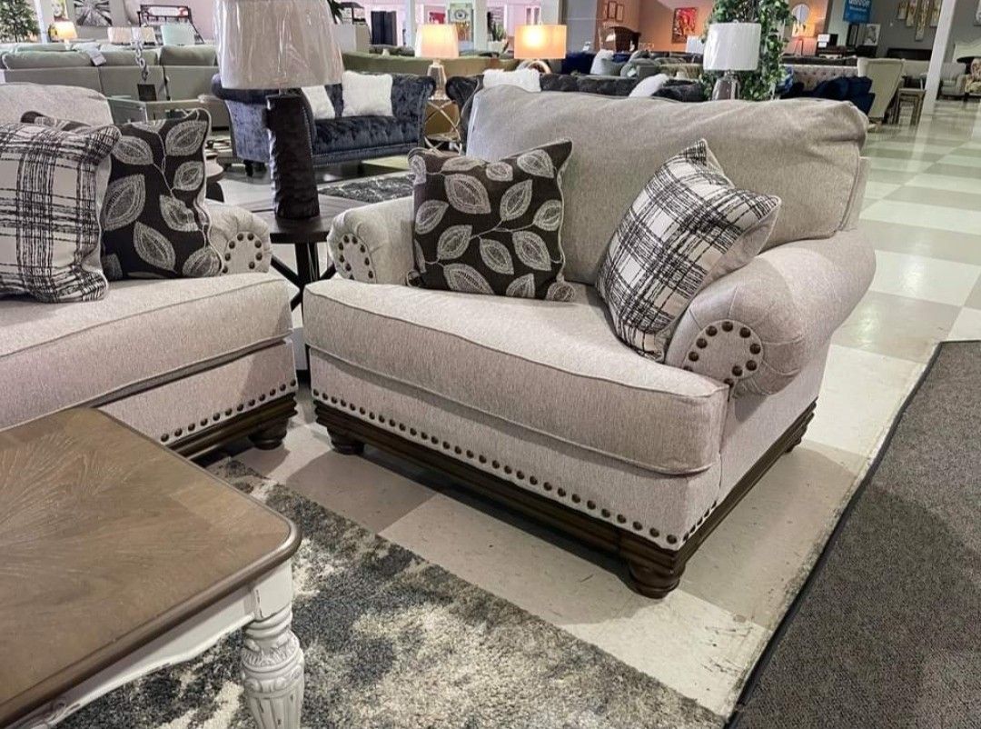 Harleson Wheat 2Piece Sofa and Loveseat Set by Ashley for Sale in