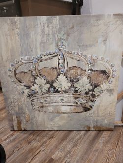 Kirklands 30x30 Crown and Chandelier canvases