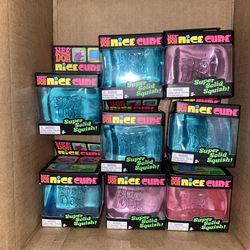 Brand New NeeDoh Nice Cube Sensory Squishy Toy