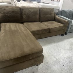 Sectional Sofa 