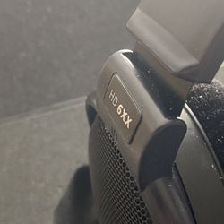 Sennheiser HD6XX w/ NEW Sheepskin Pads