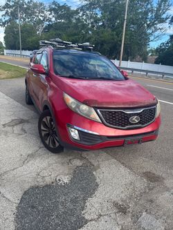 Red Kia Sportage Sx
