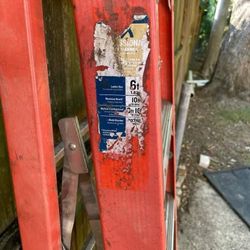 Werner 6ft Ladder 300lbs 