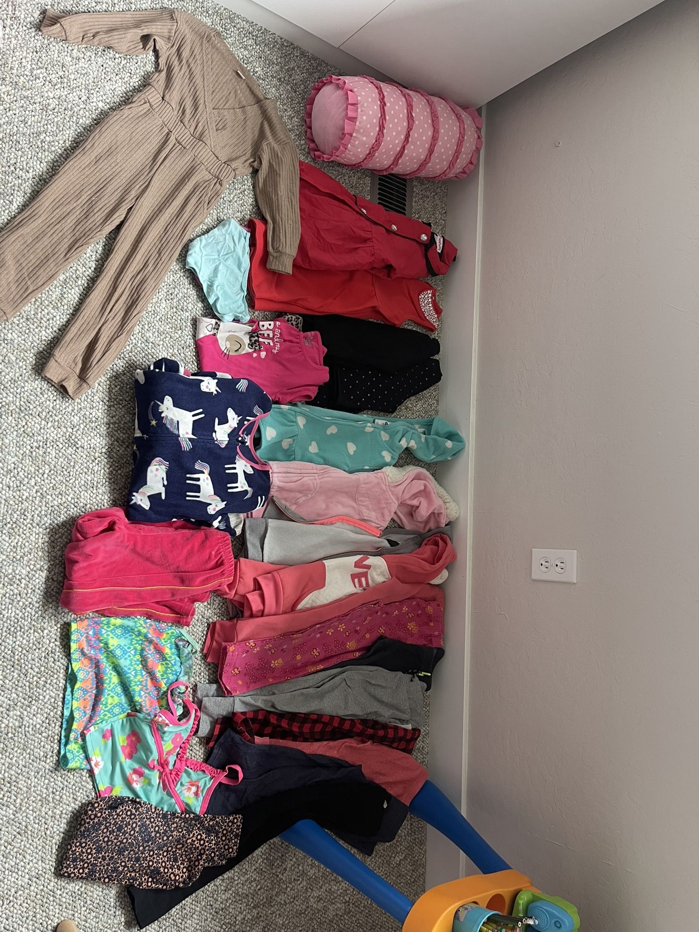 Big Bag Of 5 Y Girls Dresses