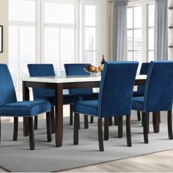 7 Pc Dining Set