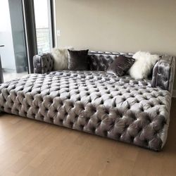 Perla Gray Velvet Sofa & Ottoman Set /couch 