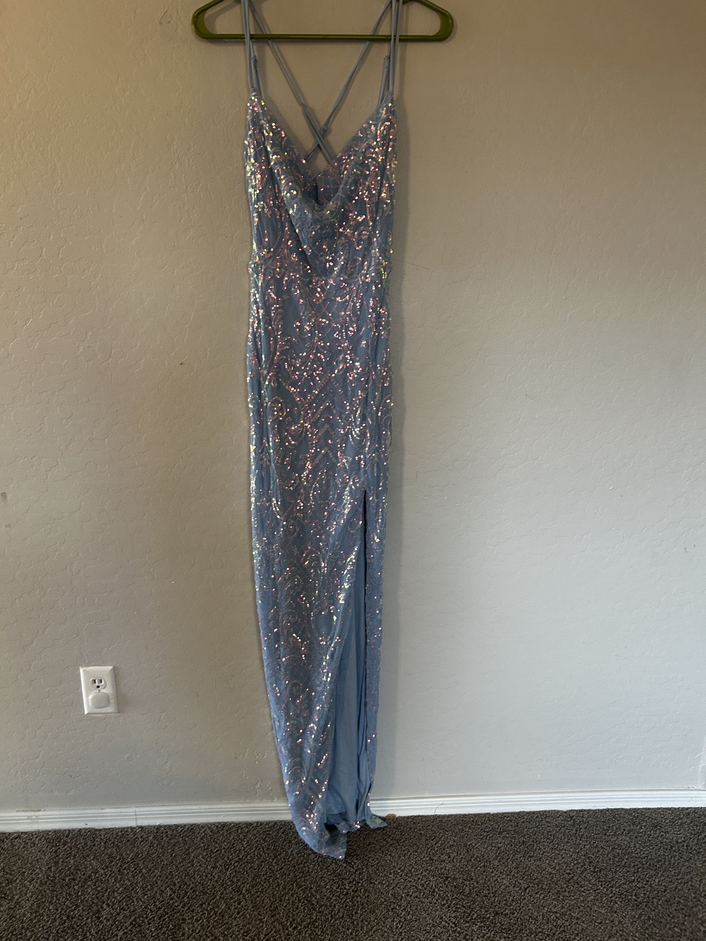 Bridesmaid/ Prom/ Content Creation Dress