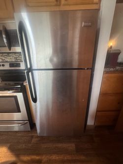 ICE BOX, STOVES, BEDS,