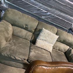 Green Sofa 