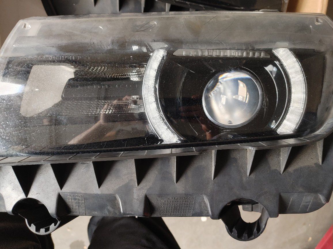Camaro 2014-15 Hid OEM Headlights