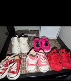 Baby shoes