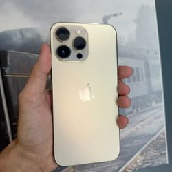 Gold iPhone 14 Pro Max 256GB Unlocked