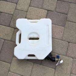 ROTOPAX 1.75 Gallon Water w/ vent and capped spout