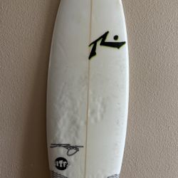 5’9” 29L Rusty Surfboard