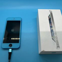 iPhone 5 With Custom Blue Case & Screen Includes Bike Case