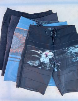 Size 25” O’Neill Board shorts