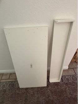 WHITE WOODEN BOARDS