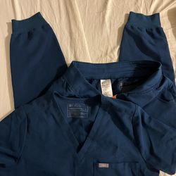 FIGS Scrub set