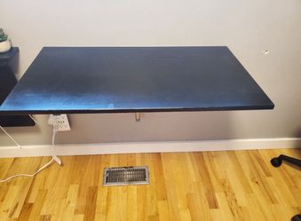 Wall Mounted Folding Desk/Table