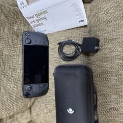 OLED Console Bundle 64GB LCD w/ Case And Charger - Excellent Condition 