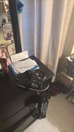 Dior B22 slides