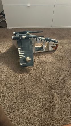 Star Wars republic gunship collectible, almost complete missing small pieces