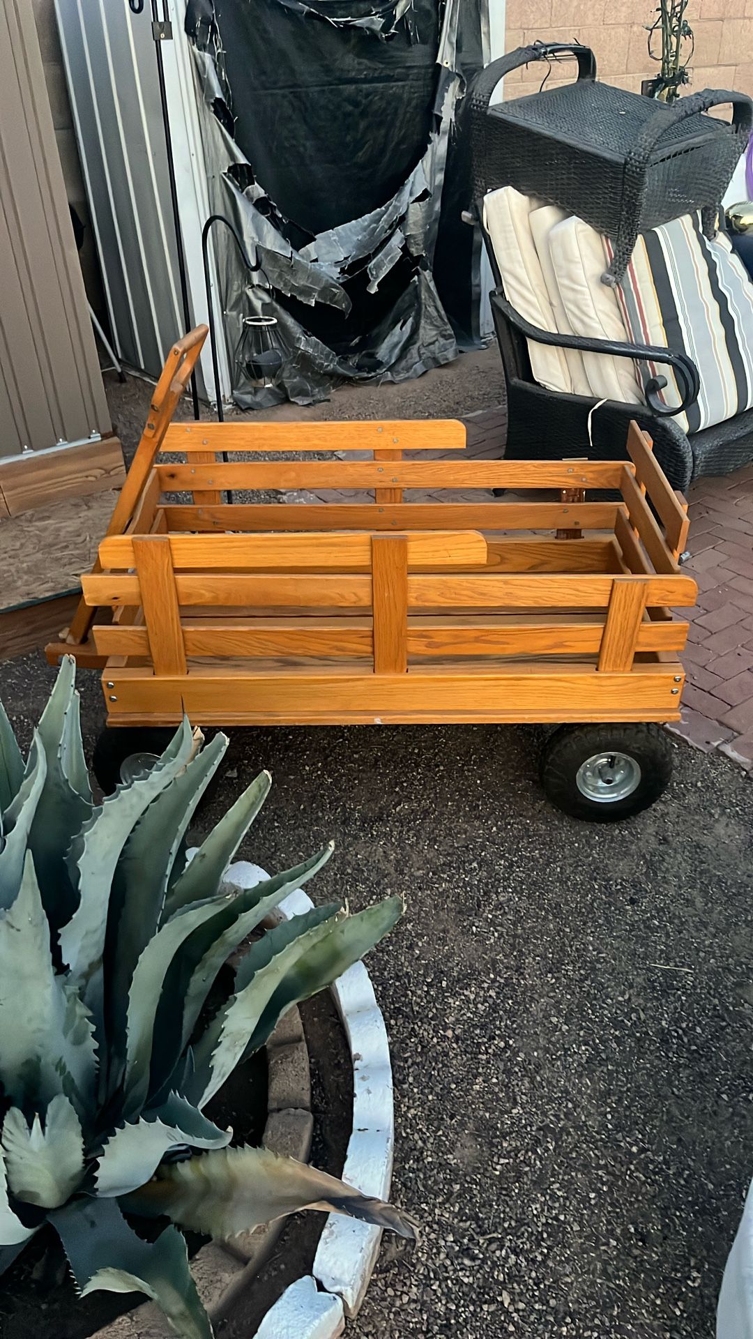 Solid wood wagon
