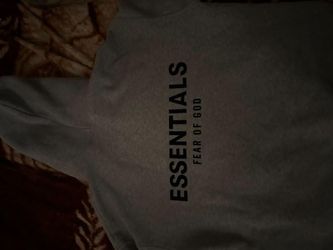 Essential hoodie