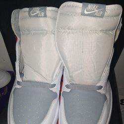 Air JORDAN 1 RETRO SZ 9.5 NEW W/BOX Authentic!