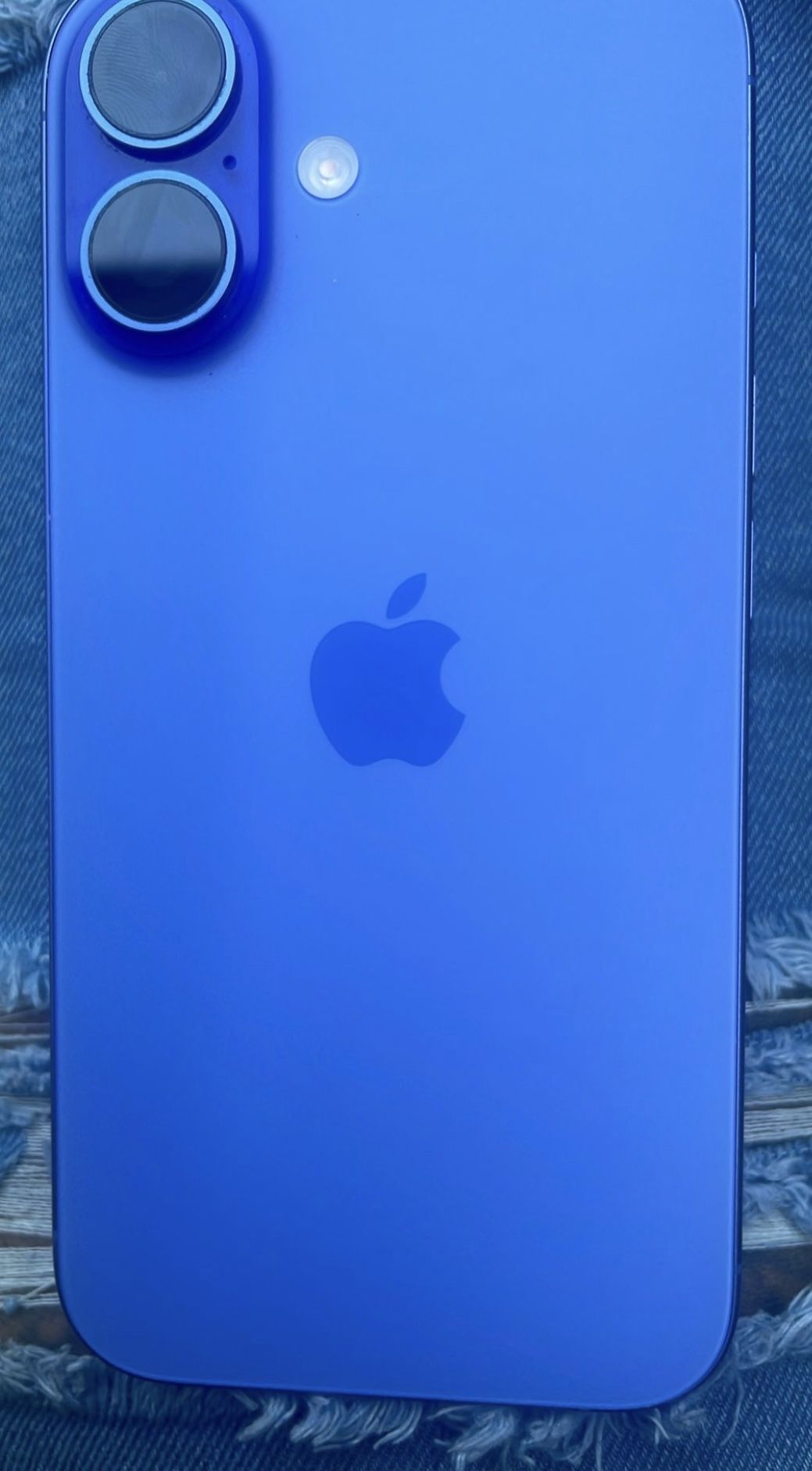 iPhone 16 Unlocked