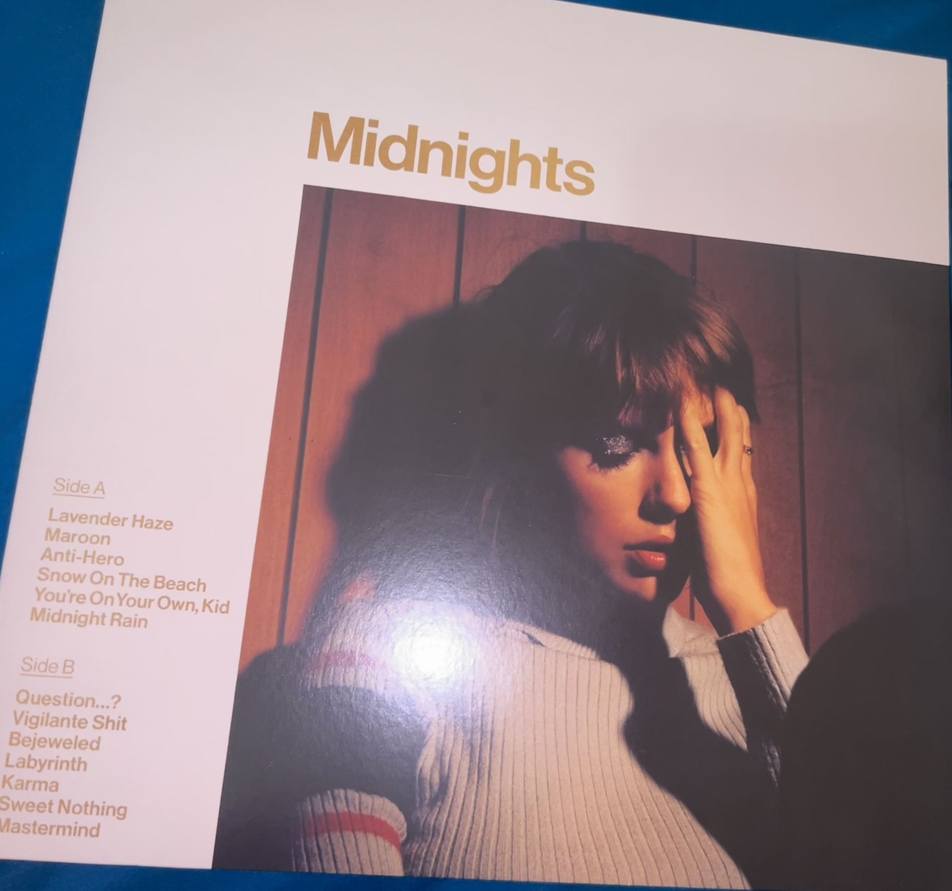 Taylor Swift - Midnights Mahogany Edition