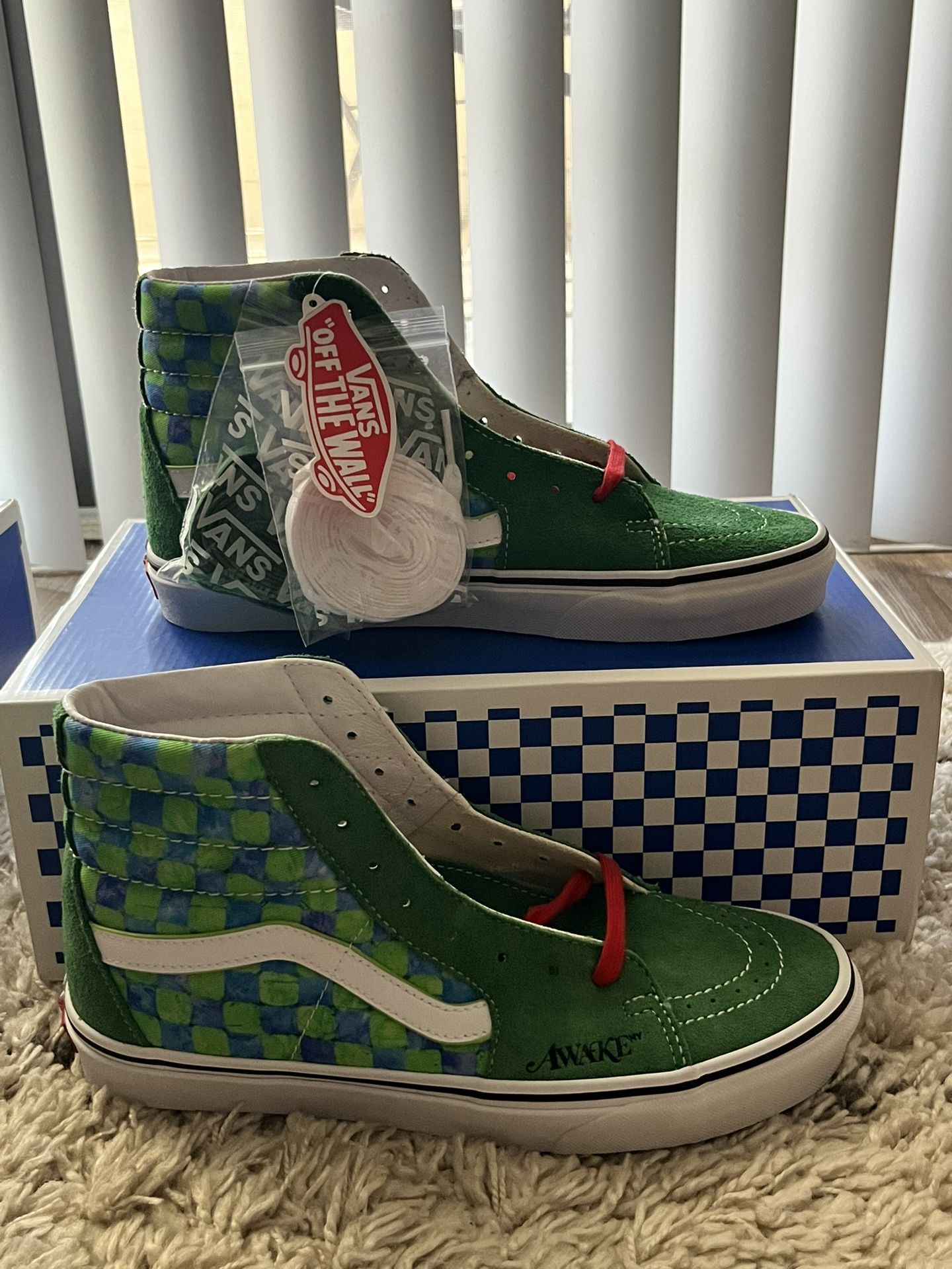 🚨BRAND NEW🚨Vans Sk8-Hi AWAKE NY - Men’s 9.5