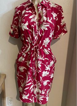 Halston dress size small White floral print on red dress #floraldress #summerdress