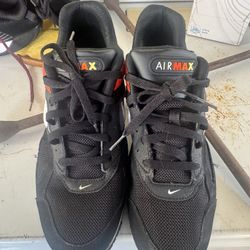 Men’s Air Max Size 10 (Price negotiable)