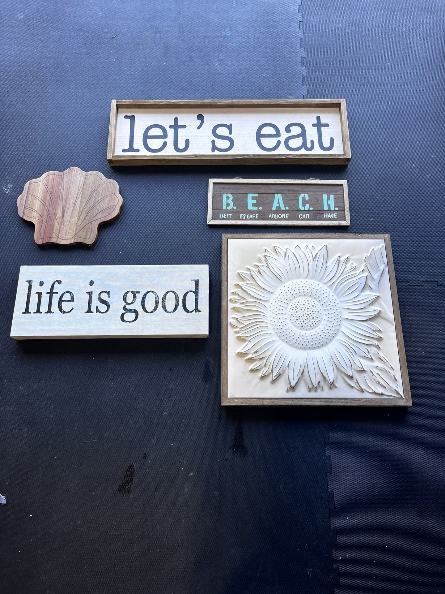 Various Home Decor Signs