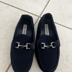 Shoes $10
