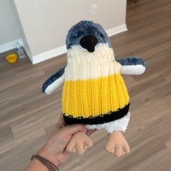 Adorable Dressed-Up Penguin Plush Toy – Great Condition!