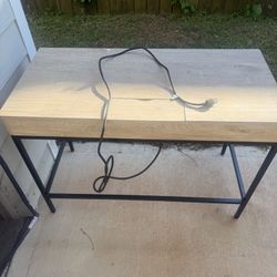 Wood-like Desk 