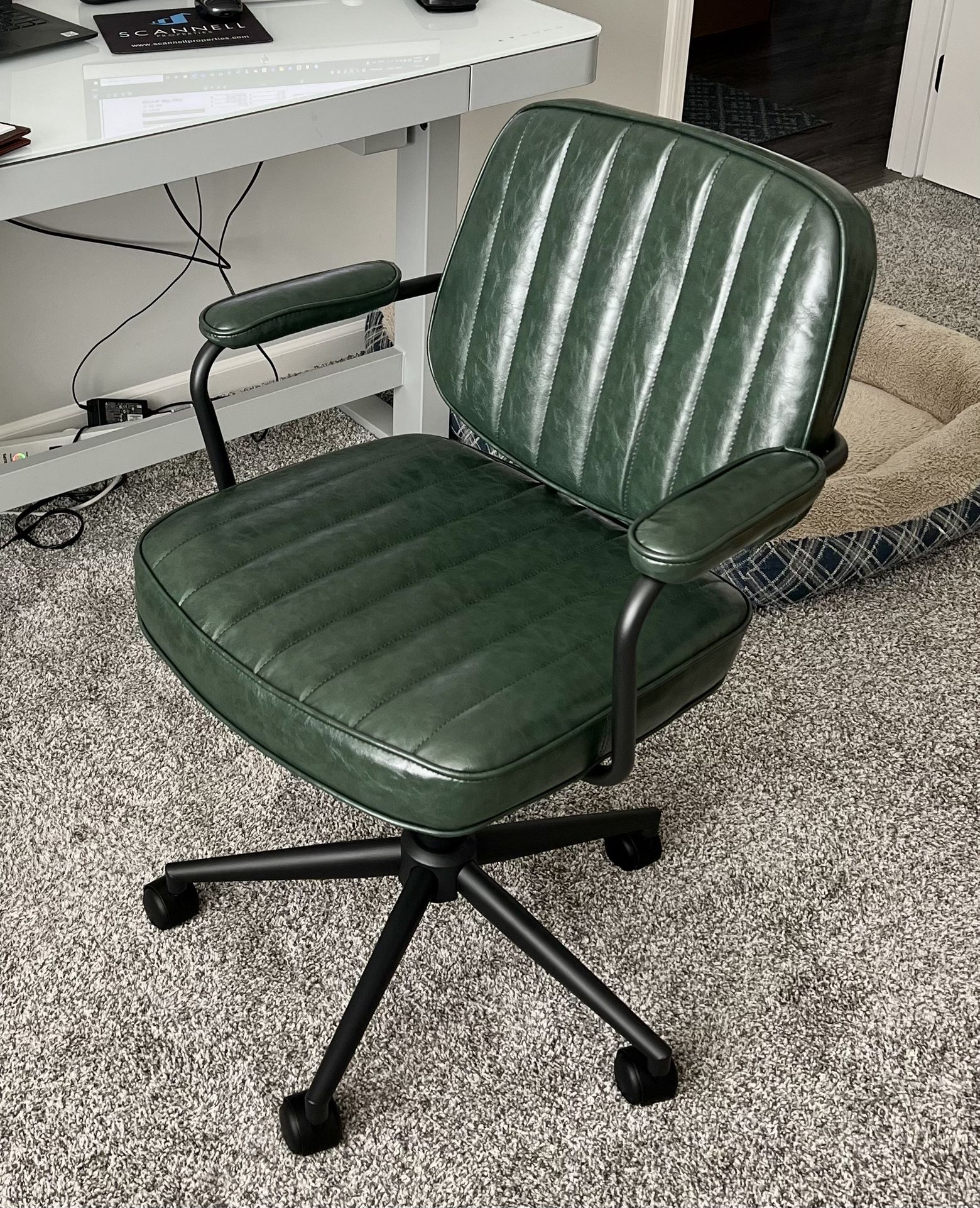 Green Mid-Century Modern Office Chair 