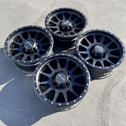 8 Lug Method MR605 20" For 8x165 Duramax Chevy Silverado GMC Sierra 2500 Dodge Ram Cummins 2500