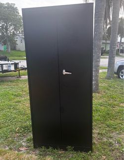 Metal Storage Cabinet 31.5”x16”Wx71”H