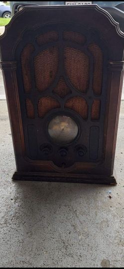 1930s General Electric, K 80 Tombstone Radio