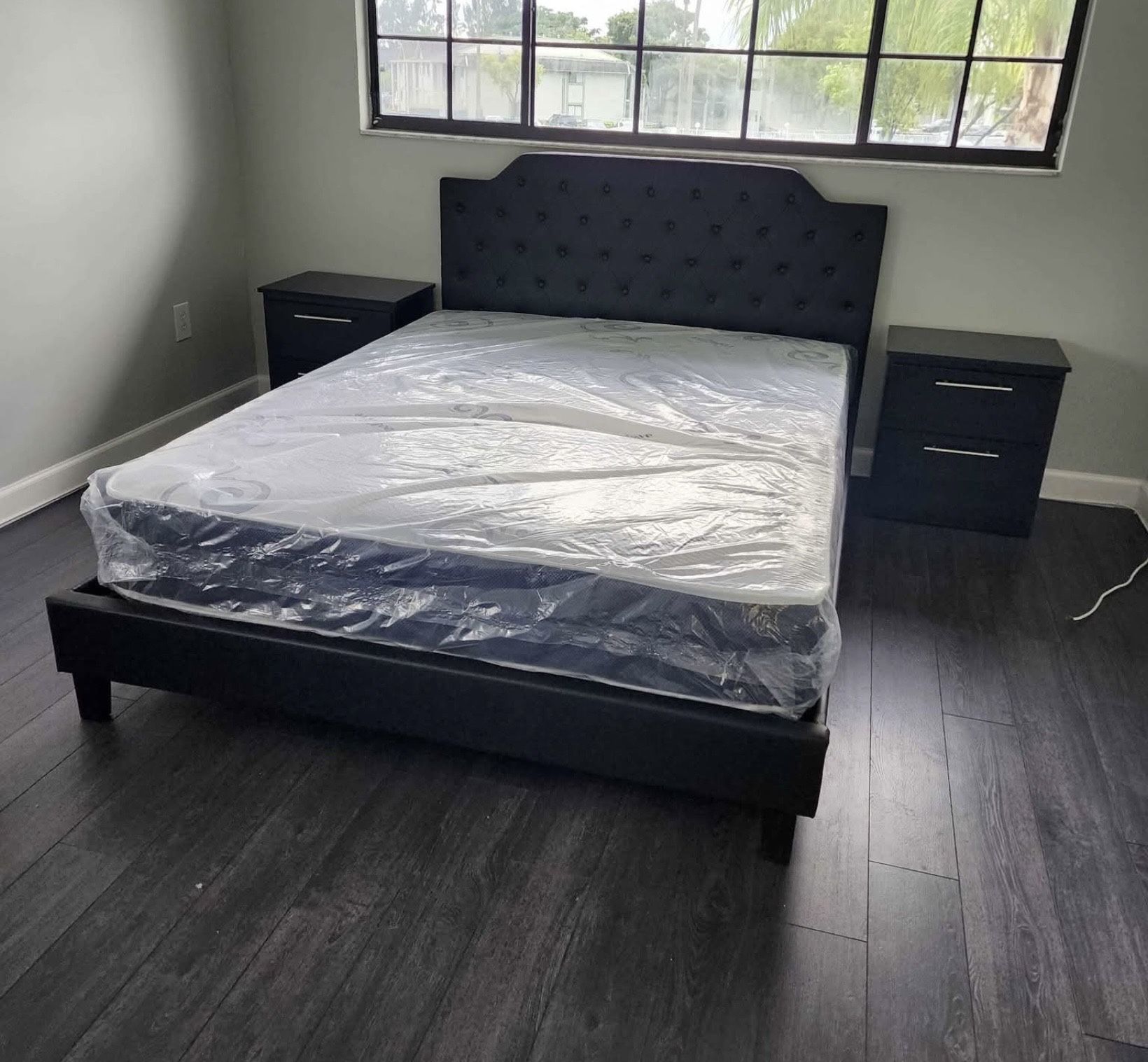 Bedroom Set - Juego De Cuarto