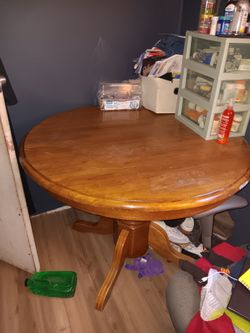Table no chairs