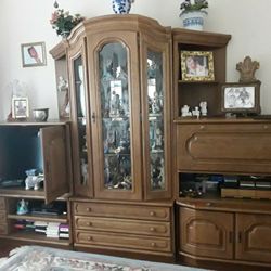 8 Piece Beautiful Wall Decor Like New In Weeki Wachee Spring Hill