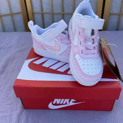 Light Pink Nike Court Borough Baby/Toddler Shoes
9C