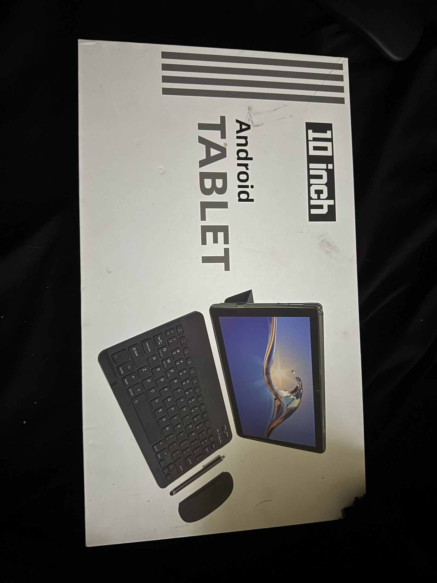 10 Inch Android 2 In 1 Tablet