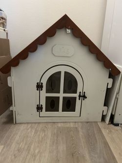 Dog House