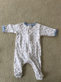 Baby girl clothes 0-3mo